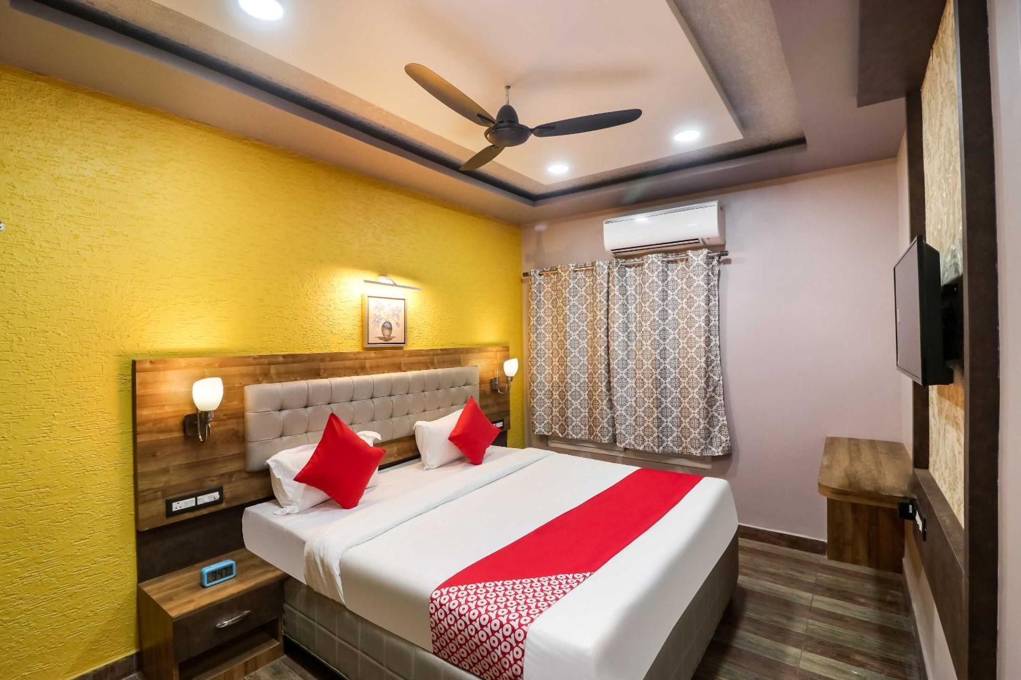 Super Hotel O Padma Manor Brahmapur Extérieur photo